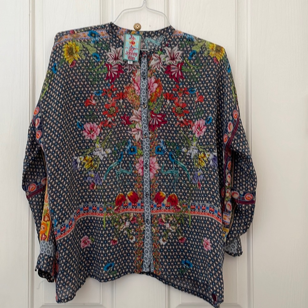 Johnny Was xs loose blouse